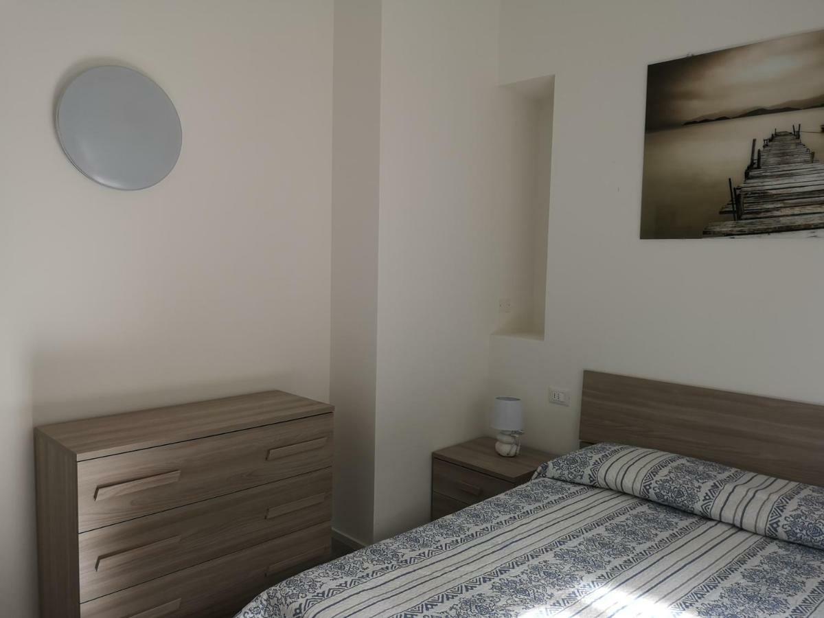 Casa Consolati Apartment เบรนโซเน ซูล การ์ดา ภายนอก รูปภาพ