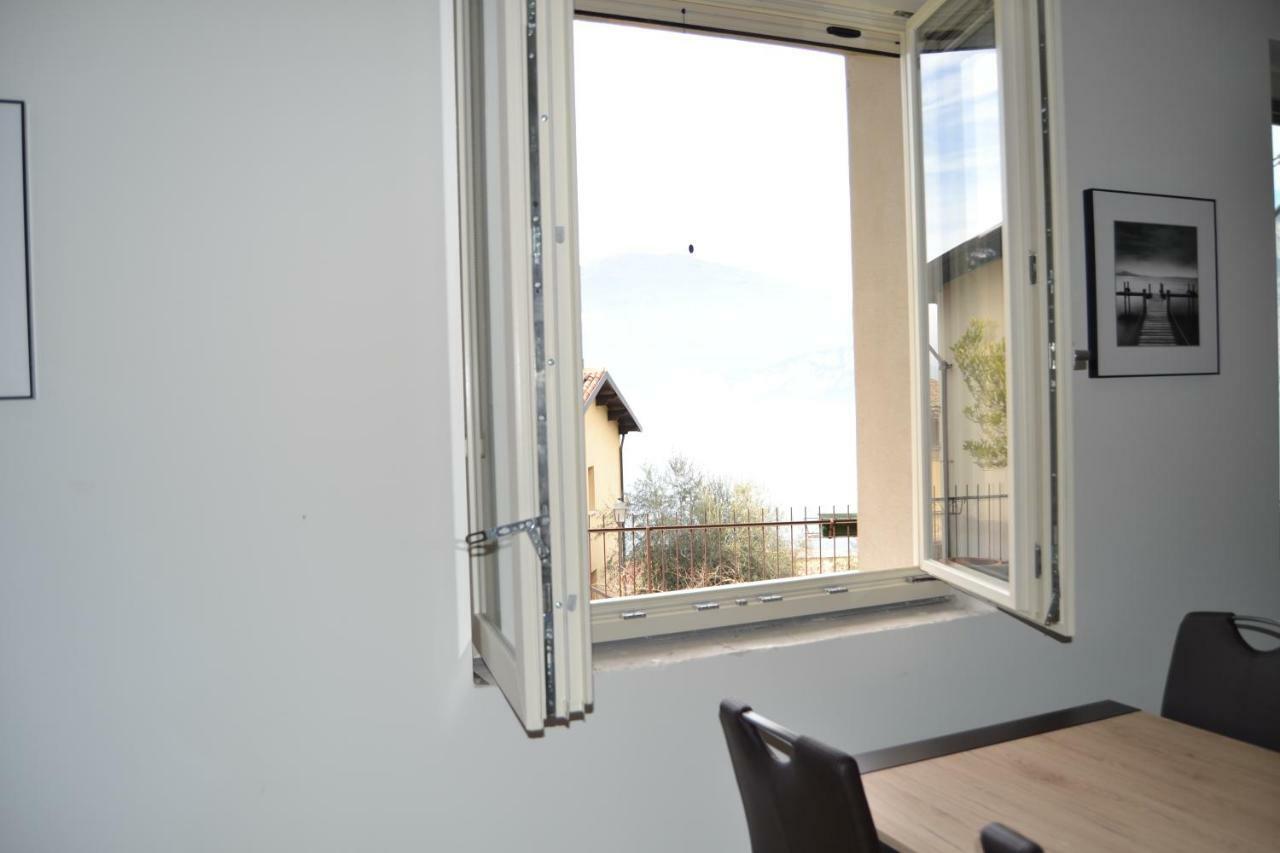 Casa Consolati Apartment เบรนโซเน ซูล การ์ดา ภายนอก รูปภาพ