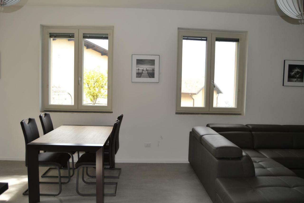 Casa Consolati Apartment เบรนโซเน ซูล การ์ดา ภายนอก รูปภาพ